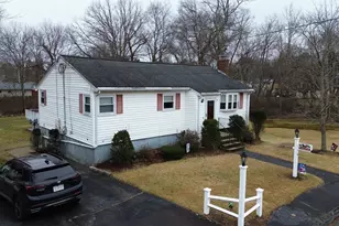 18 Brewster Rd, Randolph, MA 02368 - Photo 15