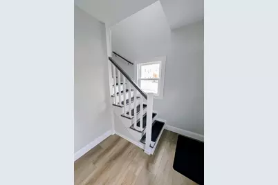 121 Whitman St #1, New Bedford, MA 02745 - Photo 9