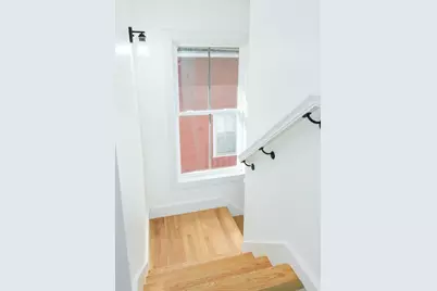 33 Florence St, Worcester, MA 01610 - Photo 21