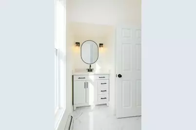 33 Florence St, Worcester, MA 01610 - Photo 19