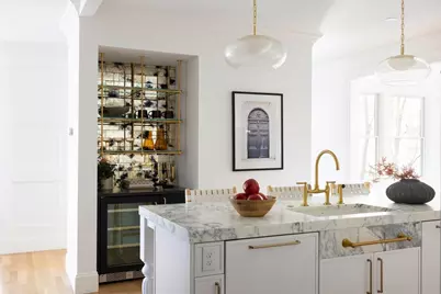 85 Naples Rd #1, Brookline, MA 02446 - Photo 9