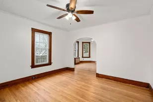 29 Sunnymeade Ave, Chicopee, MA 01020 - Photo 11