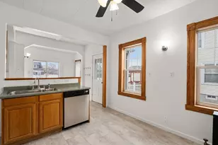 29 Sunnymeade Ave, Chicopee, MA 01020 - Photo 5