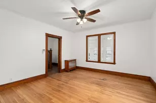 29 Sunnymeade Ave, Chicopee, MA 01020 - Photo 13