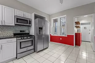 509 Pleasant St, Melrose, MA 02176 - Photo 23