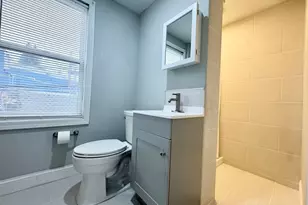 17 Cedar Ct, Lowell, MA 01852 - Photo 13