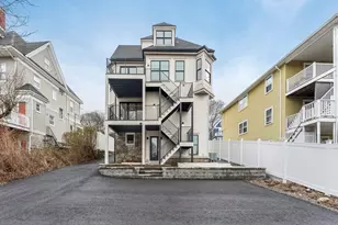 142 Metropolitan, Boston, MA 02131 - Photo 13