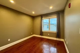 198 California St, Newton, MA 02458 - Photo 11