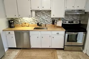 300 Falmouth Rd, Mashpee, MA 02649 - Photo 3