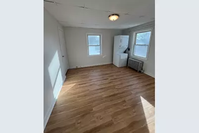 36 Everett St #2, Medford, MA 02155 - Photo 9