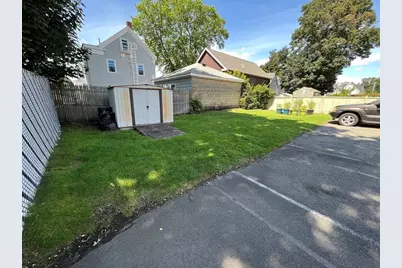 36 Everett St #2, Medford, MA 02155 - Photo 37