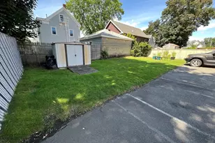 36 Everett St, Medford, MA 02155 - Photo 37