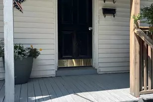 36 Everett St, Medford, MA 02155 - Photo 3