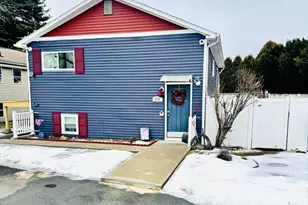 439 Old Field Rd, Chicopee, MA 01013 - Photo 1