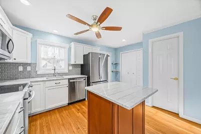 10 Shadow Brook Est #10, South Hadley, MA 01075 - Photo 7