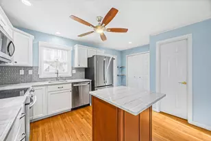 10 Shadow Brook Est, South Hadley, MA 01075 - Photo 7