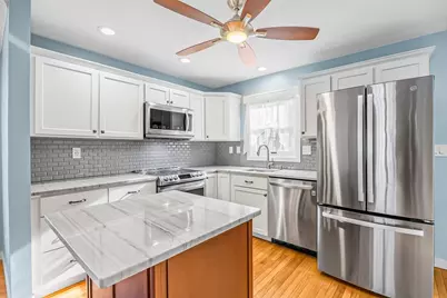 10 Shadow Brook Est #10, South Hadley, MA 01075 - Photo 3