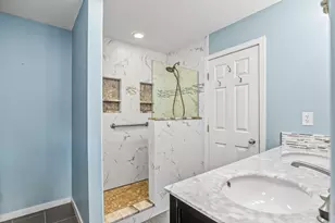 10 Shadow Brook Est, South Hadley, MA 01075 - Photo 15