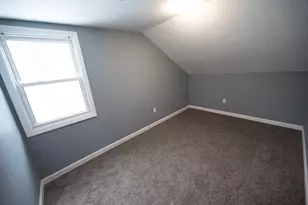 121 Spring St, Athol, MA 01331 - Photo 11