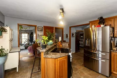 11 Park Ave, Monson, MA 01057 - Photo 5