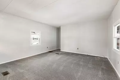 22 Thayer Dr, Taunton, MA 02780 - Photo 7