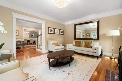 750 Hammond St, Brookline, MA 02467 - Photo 5