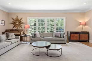 750 Hammond St, Brookline, MA 02467 - Photo 9