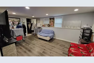 1 Huntoon Avenue, Lowell, MA 01852 - Photo 17