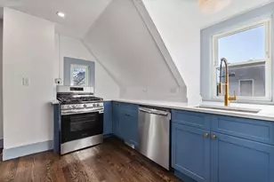 8 Carlton St, Somerville, MA 02143 - Photo 5