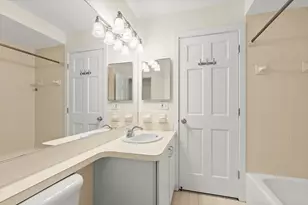 18 E Springfield St, Boston, MA 02118 - Photo 19