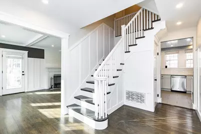 37 Wolcott #N/A, Brookline, MA 02467 - Photo 5