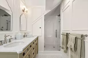 19 Charles St, Boston, MA 02129 - Photo 13