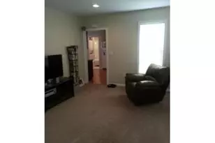 414 E Central St, Franklin, MA 02038 - Photo 5