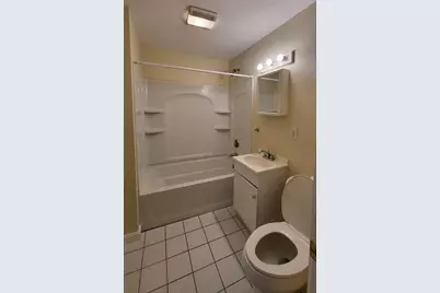 942 Lakeview Avenue #2nd Rear, Lowell, MA 01850 - Photo 7