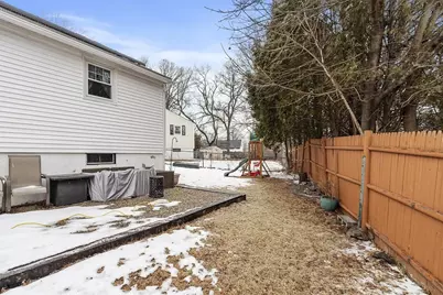 67 Wedgemere Drive, Lowell, MA 01852 - Photo 11