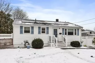 67 Wedgemere Dr, Lowell, MA 01852 - Photo 3