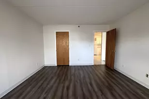 580 Salem St, Wakefield, MA 01880 - Photo 3