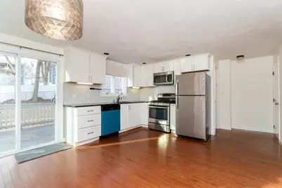 82 Glendower #82, Boston, MA 02131 - Photo 9