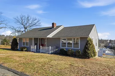 2 Oak Knoll Rd, Methuen, MA 01844 - Photo 1