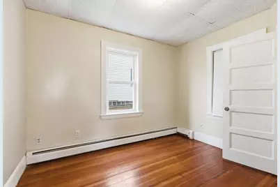 7 Nichols Ave, Watertown, MA 02472 - Photo 9