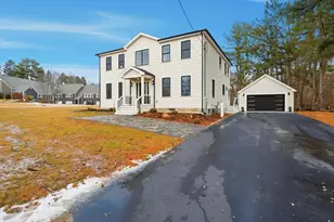 434 Sumner St, Stoughton, MA 02072 - Photo 7