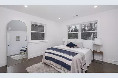 26 Harris Ave, Wellesley, MA 02481 - Photo 19