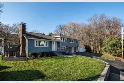 26 Harris Ave, Wellesley, MA 02481 - Photo 35
