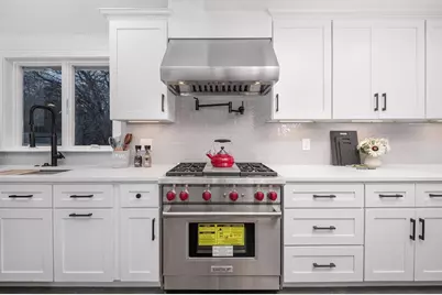 26 Harris Ave, Wellesley, MA 02481 - Photo 7