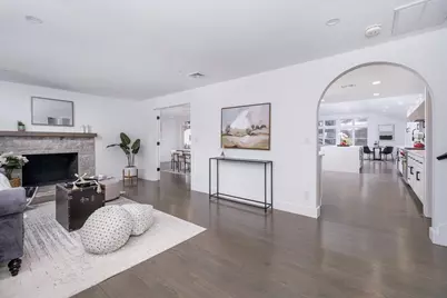 26 Harris Ave, Wellesley, MA 02481 - Photo 3