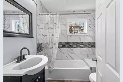 97 Huntington St, Brockton, MA 02301 - Photo 15