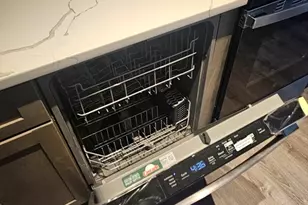 323 Chatham St, Lynn, MA 01902 - Photo 5