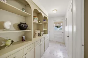 15 Hyde Ave, Chicopee, MA 01020 - Photo 3