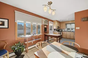 15 Hyde Ave, Chicopee, MA 01020 - Photo 9