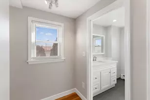 25 Glenwood Ave, Medford, MA 02155 - Photo 17